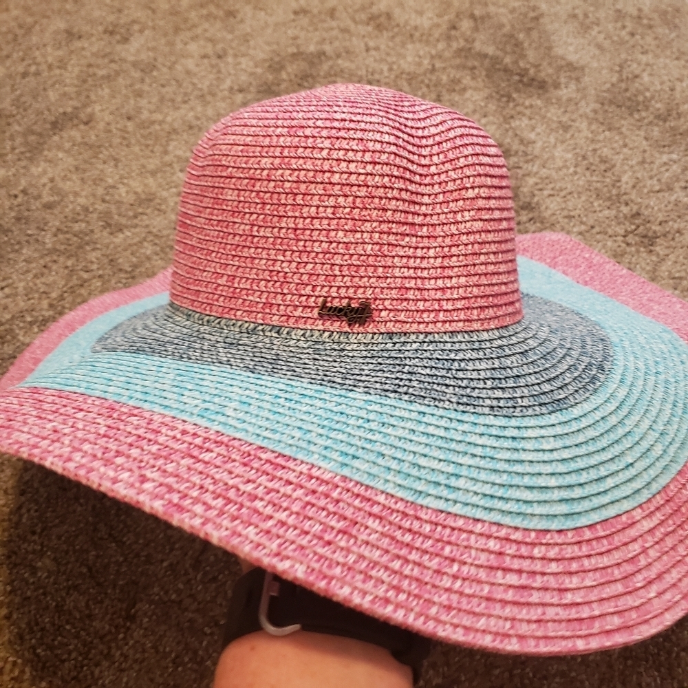 Large Lucky 7 sun hat